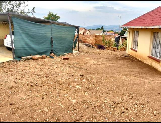 2 BEDROOM HOUSE FOR SALE IN NATURENA
